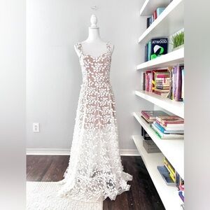 Dress the Population Anabel Semisheer Sweetheart Neck Gown Off White Size M NWT